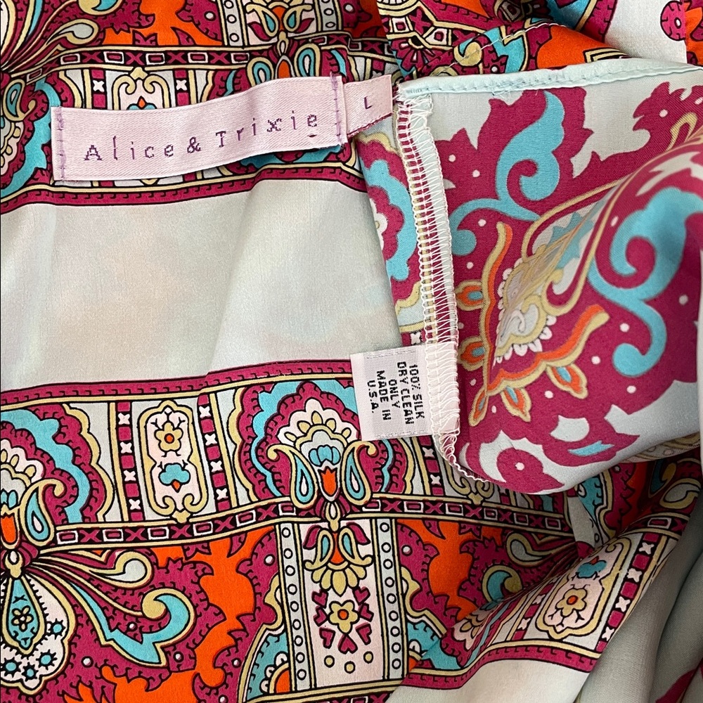 NWOT Alice & Trixie Multicolor Paisley Luxurious Silk Baby Doll Top Blouse L - Picture 10 of 12
